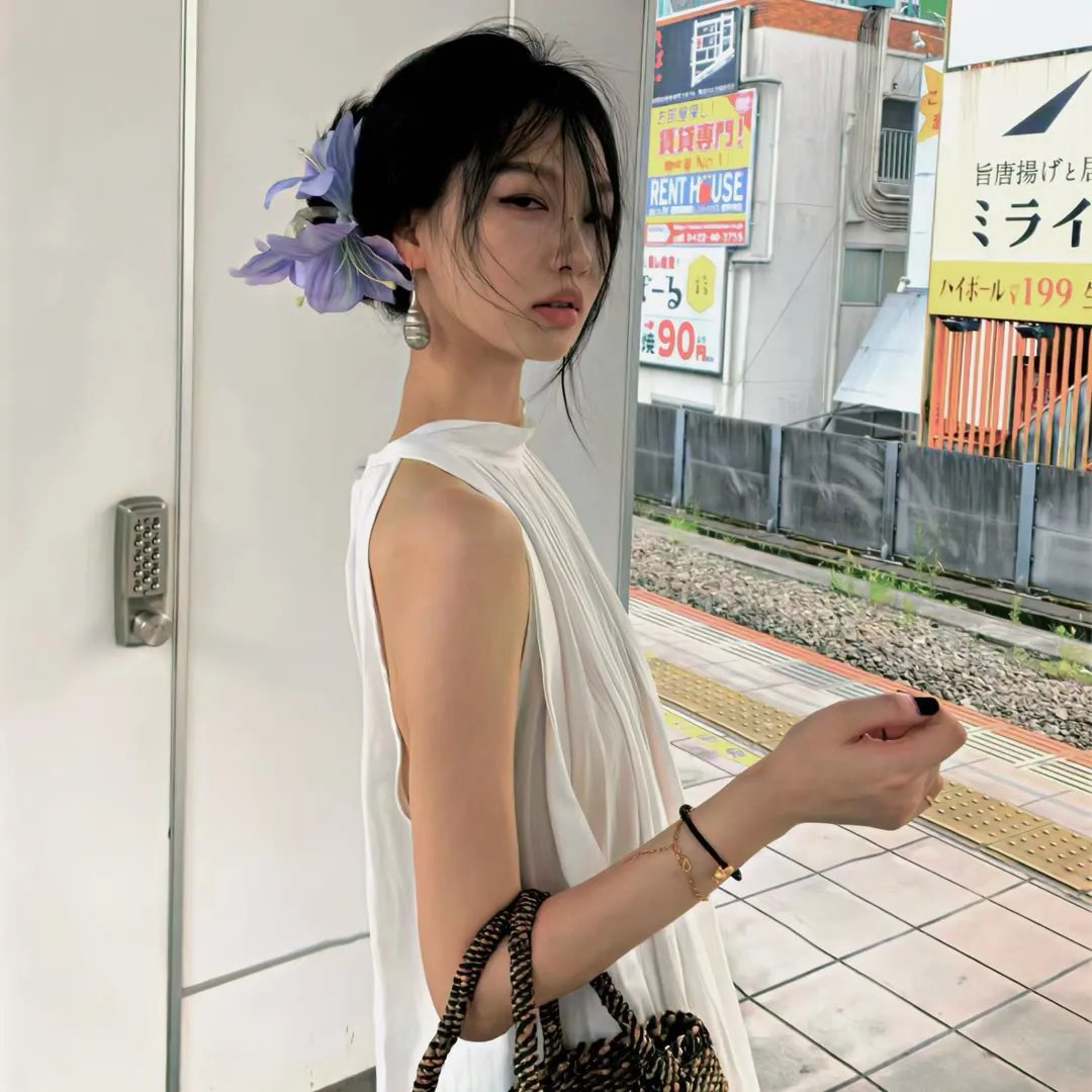 美利坚女士